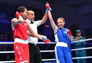 Новости спорта: чемпионат Азии по боксу, турнир сильнейших фехтовальщиков, итоги соревнований по конкуру