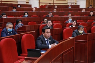 Депутатлар 2021 йил учун Давлат бюджети тўғрисидаги қонунни қабул қилди