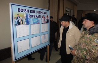 Әмиўдәрьяда биринши мәрте «Сырт елде жумыс» мийнет ярмаркасы өткерилди