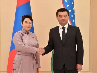 Главы МИД Узбекистана и Монголии по телефону обсудили планы сотрудничества в 2025 году