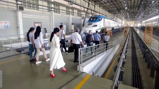 Сервисный центр «Afrosiyob» открыл двери для журналистов