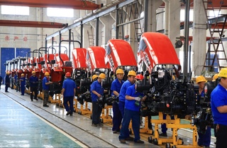 Ферғанада Қытай компаниялармен бірлесіп тракторлар шығарылады