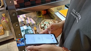 Малые предприятия получат бесплатный доступ к софту для приема платежей через смартфон