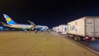 Германия передала Узбекистану 10 тысяч доз препарата для лечения всех штаммов коронавируса