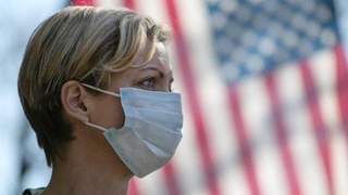 В США число жертв коронавируса превысило потери страны в трех войнах