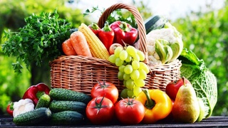 Обеспечивая изобилие на потребительском рынке, повышать качество жизни граждан