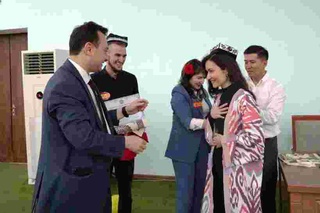 Тил билган – эл билади