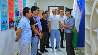 Молодежь Зааминского района посетила воинскую часть