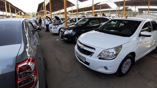 Oktabr oyida ommabop avtomobillar narxlari bir oz pasaydi