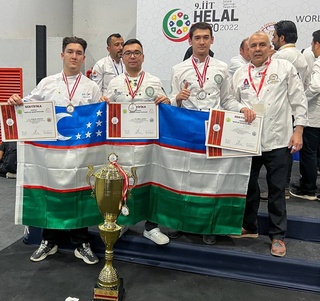 «World Halal Summit 2022»: узбекские повара продолжают занимать призовые места