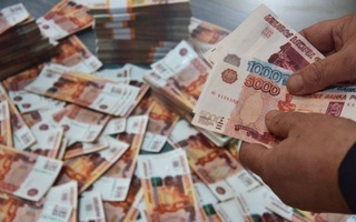 Самаркандец пытался вывезти из Узбекистана 1,5 млн рублей