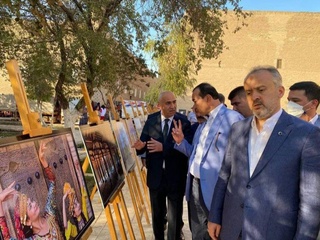 Миллий ўзлигимиз тараннум этилган кўргазма