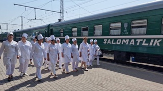 «Саломатлик» поезди Қорақалпоғистонга етиб келди