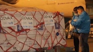 Фардо ба Ўзбекистон боз як партияи ваксинаи AstraZeneca мерасад