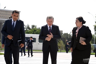 Шавкат Мирзиёев: Ўқиш, изланишга ҳеч қачон кеч эмас