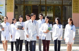 Студенты-выпускники медицинских направлений вузов могут работать на полную ставку