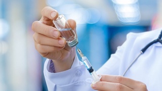 Иностранные граждане, отправляющиеся в США, будут обязаны предоставить доказательство вакцинации перед посадкой на самолет