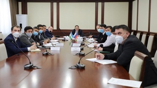 Ўзбекистон қурилиш компанияларининг Россия бозорига чиқиш масаласи муҳокама этилди