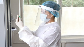 Минобороны сообщило, что почти все военнослужащие страны получили вакцину