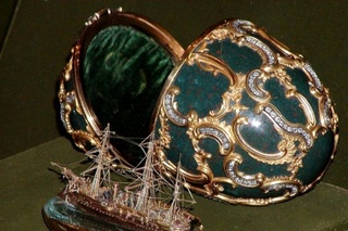 Фаберже коллекцияси Лондондаги кимошди савдосида қарийб 7 миллион долларга сотилди