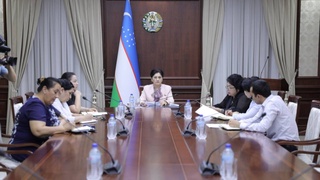 Внесено предложение, чтобы в Конституции было закреплено, что наряду с материнством и детством под защитой государства находится и отцовство