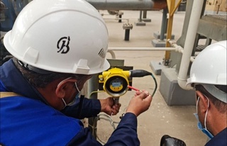 Бухоро нефтни қайта ишлаш заводига заҳарли газларни аниқловчи замонавий детекторлар ўрнатилди
