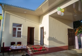 Ҳасанжон оиласига янги уй қуриб берилди