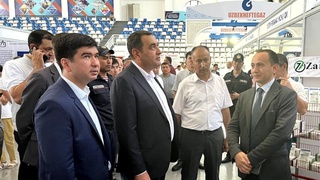 Фарғона шаҳрининг "Само" спорт мажмуасида “Ҳудудий тармоқлараро саноат ярмаркаси” бўлиб ўтмоқда