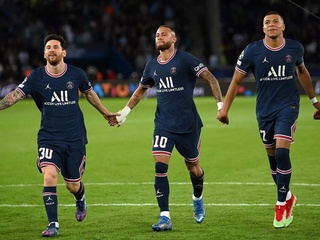 Мессининг футболкаси аукционда қарийб 44 минг еврога сотилди