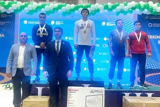 Определены медалисты чемпионата Узбекистана по вольной борьбе