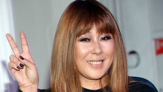 Россиялик қўшиқчи Анита Цой коронавирусга чалинди