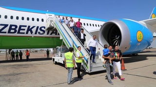 «Uzbekistan Airways» вводит регулярный рейс по направлению «Нукус - Муйнак - Ташкент»