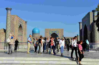 Samarqandga may oyida qancha xorijlik sayyoh kelgan?