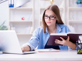 Yoshlarning xalqaro IT-sertifikatlarni olish xarajatlarini qoplab berish boʻyicha davlat xizmati koʻrsatiladi