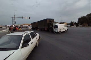 Тормози носоз юк машинаси еттита енгил транспорт воситасини йўлдан чиқарди