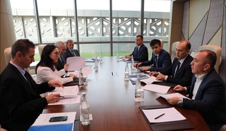 Узбекистан и Венгрия обсудили вопросы налаживания регулярного авиасообщения между двумя государствами