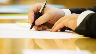 Uzbekistan has established responsibility for the distribution, advertising, and demonstration of potent substances on the Internet