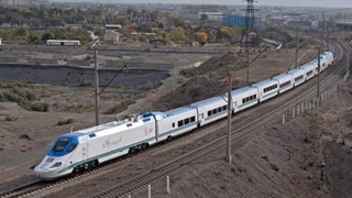 Начато строительство высокоскоростной пассажирской железной дороги «Ташкент - Самарканд»