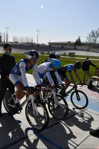 Велотрек бўйича Ўзбекистон чемпионатида илк бор пара велоспортчилар ҳам иштирок этишяпти