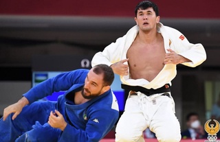 Давлат Бобоновтан тағы бір жүлде