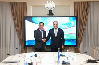 В Сенате состоялась встреча с новым послом Японии в Узбекистане