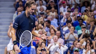 Россиянин Даниил Медведев проиграл австралийцу Нику Кирьосу и вылетел с US Open