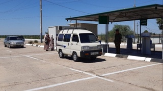 Ўзбекистон ва Қозоғистон ўртасидаги чегара божхона пункти фаолияти қайта тикланди