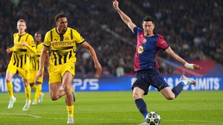 Дубль Левандовски помог «Барселоне» разгромить «Боруссию»