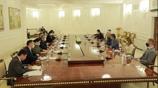 Спикер Законодательной палаты Олий Мажлиса Н. Исмаилов принял председателя 75-й сессии Генассамблеи ООН