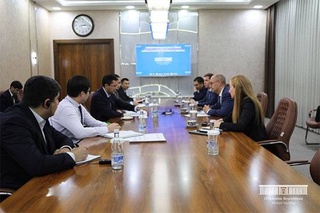 Министр финансов провел встречу с представителями миссии МВФ