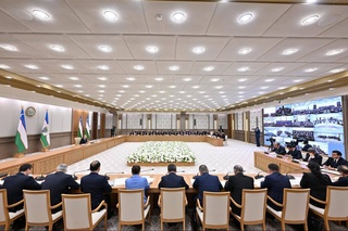 Инвестиция ҳәм экспорт бойынша тийкарғы ўазыйпалар белгиленди