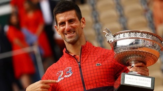 Без Надаля никто не смог помешать Джоковичу покорить Париж