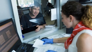 В России мигрантов и их работодателей обяжут регистрироваться в электронных реестрах