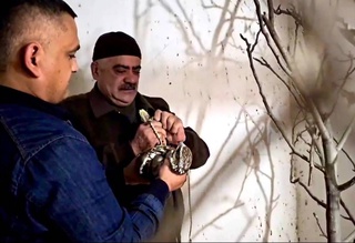 Житель Кашкадарьи незаконно содержал двух редких птиц: ущерб, причиненный животному миру, оценили на сумму более 1,6 млрд сумов